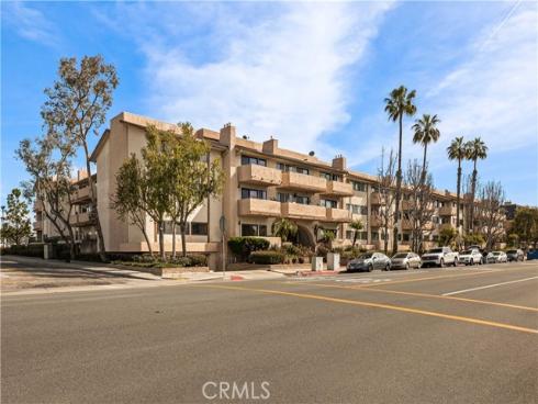 12300  Montecito  42  Road, Seal Beach, CA