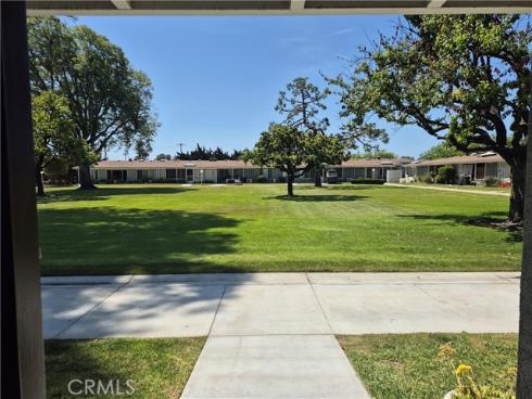 13701  Annandale Dr, 16z  16Z  Drive, Seal Beach, CA