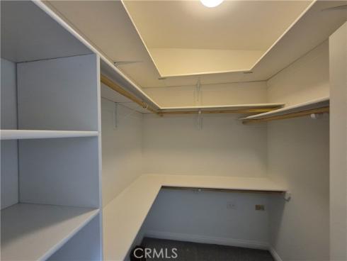 13701  Annandale Dr, 16z  16Z  DriveM1-16Z, Seal Beach, CA