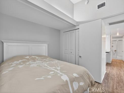 1690  Interlachen  #M12-42J  Road, Seal Beach, CA