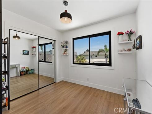 3550  Goldenrod   Circle, Seal Beach, CA