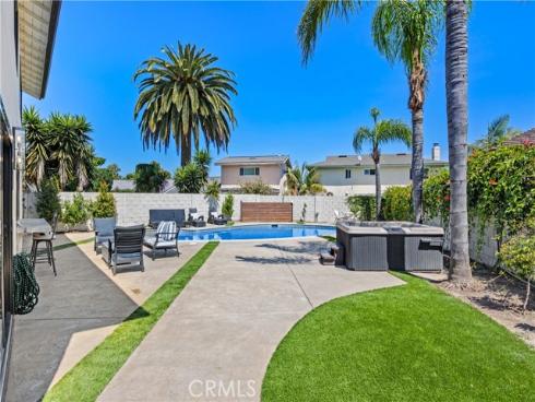 3550  Goldenrod   Circle, Seal Beach, CA