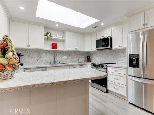 13251  Del Monte  37-A  Drive, Seal Beach, CA