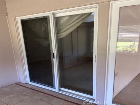 1562  Golden Rain  44C  M2, Seal Beach, CA