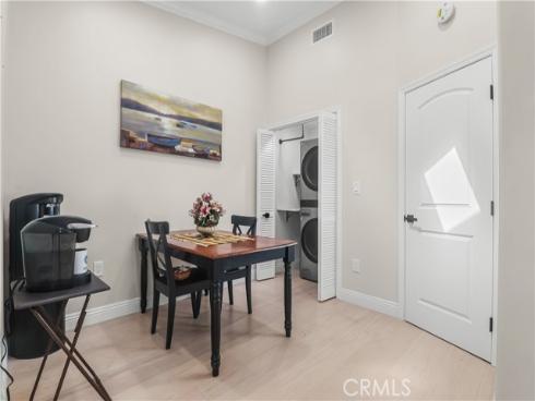 1221 Knollwood 47J Road, Seal Beach, CA