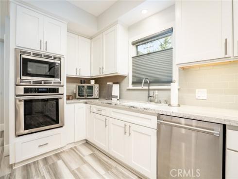 129  Dolphin  , Seal Beach, CA