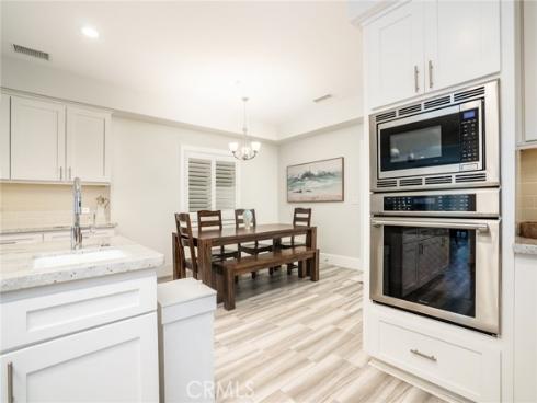 129  Dolphin  , Seal Beach, CA