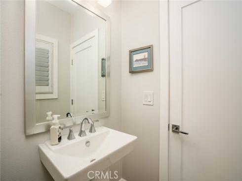 129  Dolphin  , Seal Beach, CA