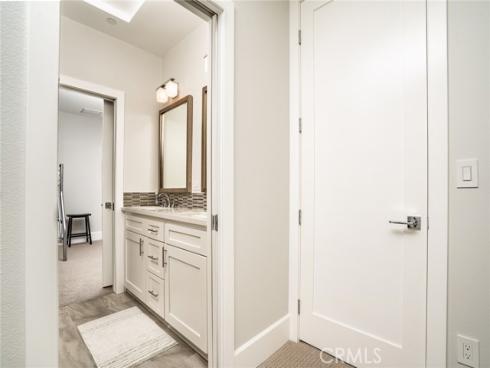 129  Dolphin  , Seal Beach, CA