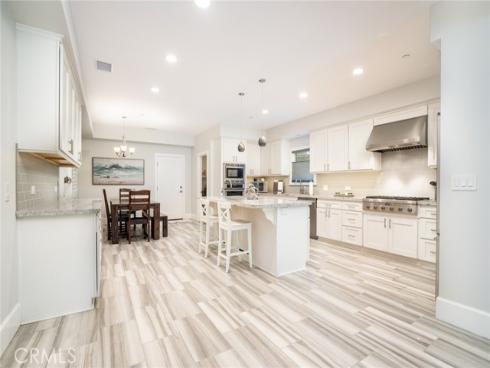 129  Dolphin  , Seal Beach, CA