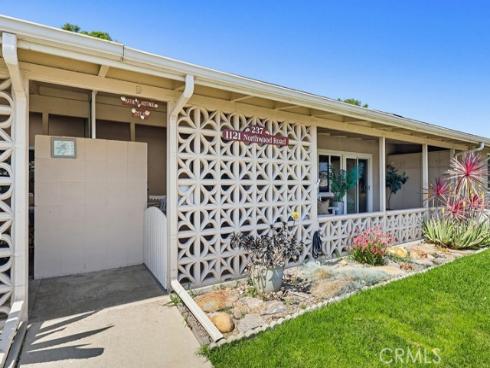 1121  Northwood  237D M9  Road, Seal Beach, CA