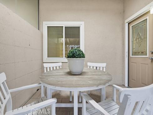 1121  Northwood  237D M9  Road, Seal Beach, CA