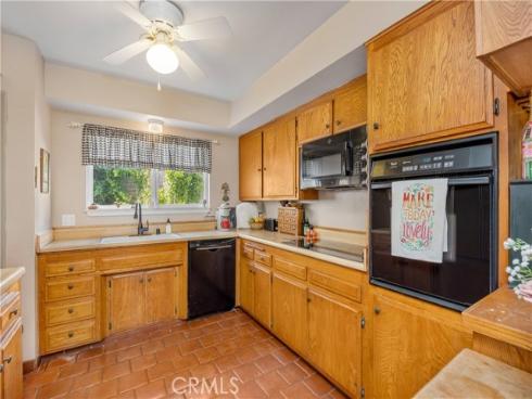 1709  Harbor   Way, Seal Beach, CA