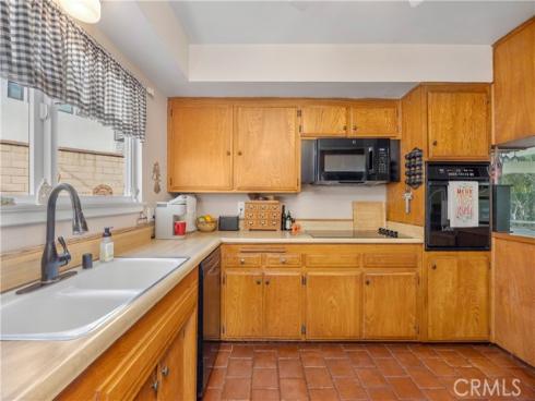 1709  Harbor   Way, Seal Beach, CA