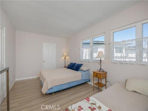 1709  Harbor   Way, Seal Beach, CA