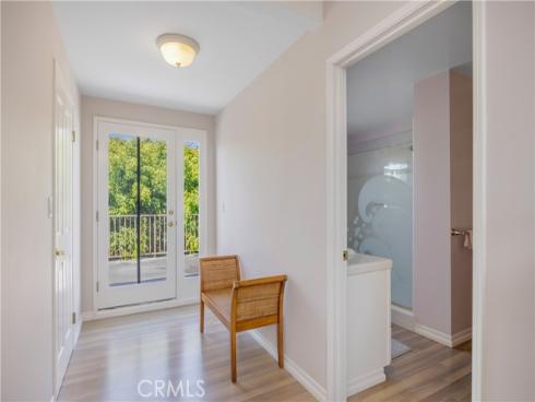 1709  Harbor   Way, Seal Beach, CA