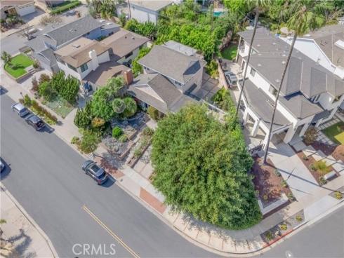 1709  Harbor   Way, Seal Beach, CA