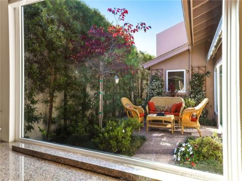 377  Galleon Way  , Seal Beach, CA