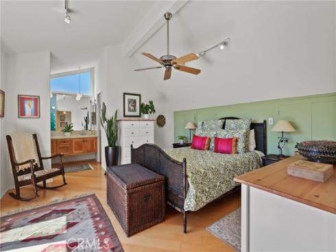 377  Galleon Way  , Seal Beach, CA