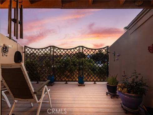 377  Galleon Way  , Seal Beach, CA