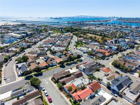 377  Galleon Way  , Seal Beach, CA