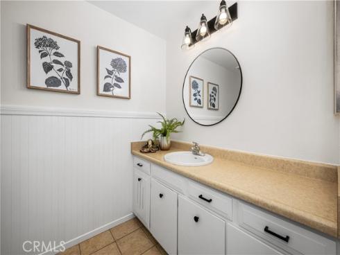 1841  Mckinney  24G  WayM15, Seal Beach, CA