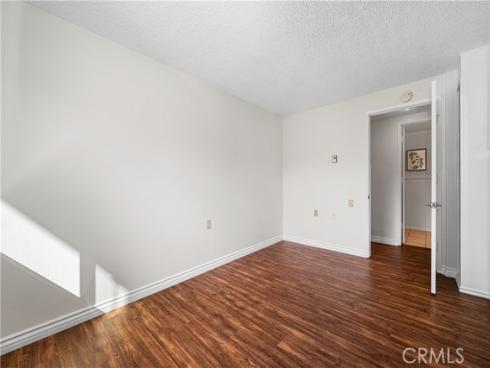 1841  Mckinney  24G  WayM15, Seal Beach, CA