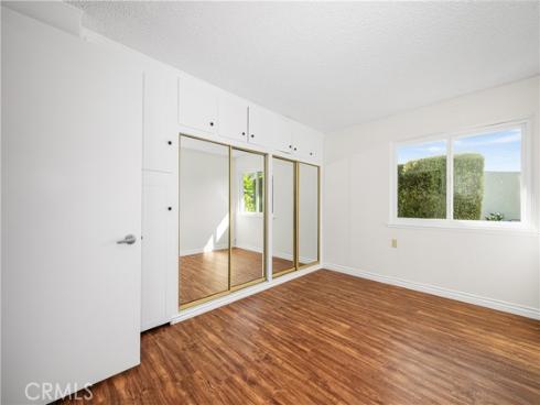 1841  Mckinney  24G  WayM15, Seal Beach, CA