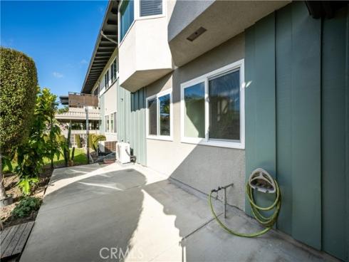 1841  Mckinney  24G  WayM15, Seal Beach, CA