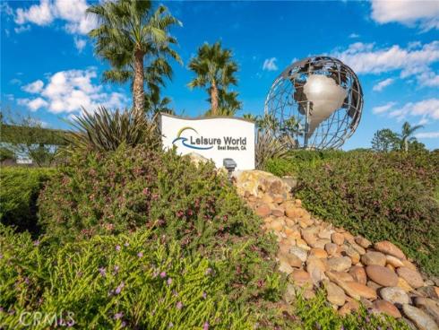 1841  Mckinney  24G  WayM15, Seal Beach, CA