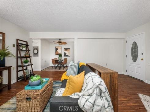 1841  Mckinney  24G  WayM15, Seal Beach, CA