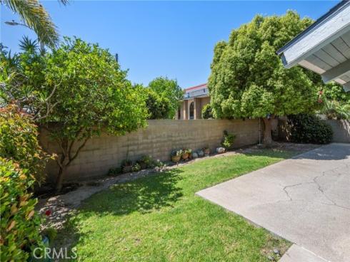 850  Coastline   Drive, Seal Beach, CA