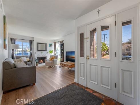 850  Coastline   Drive, Seal Beach, CA