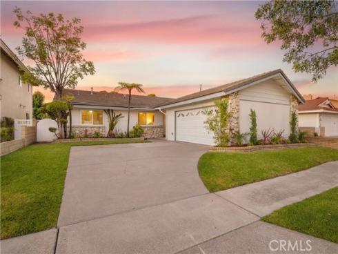 4657 Hazelnut Avenue