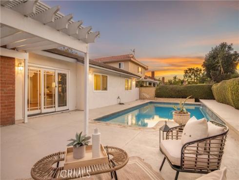 4657  Hazelnut   Avenue, Seal Beach, CA