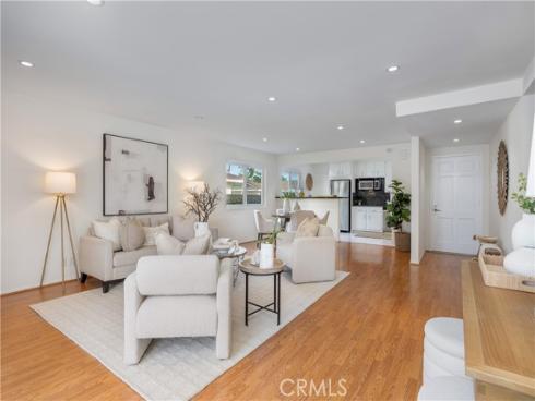 4657  Hazelnut   Avenue, Seal Beach, CA