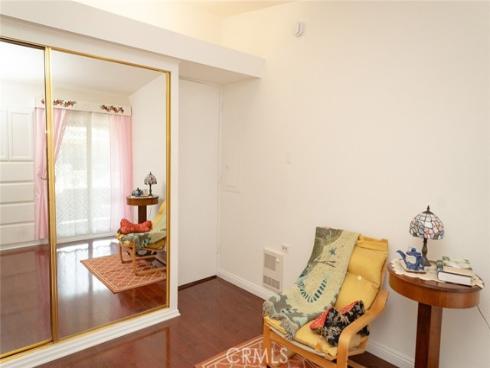 13700  Alderwood Ln. #80c (m4)  , Seal Beach, CA
