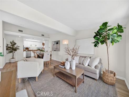 1125 Northwood 235L , Seal Beach, CA