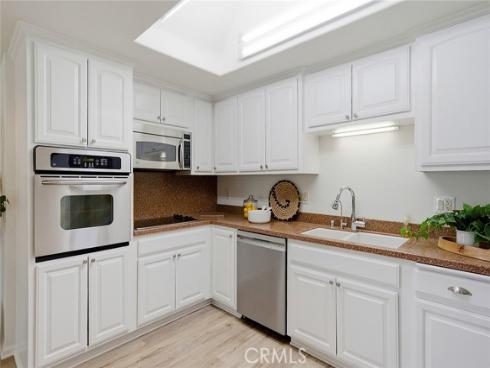 1125 Northwood 235L , Seal Beach, CA