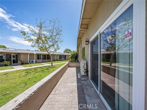 1125 Northwood 235L , Seal Beach, CA