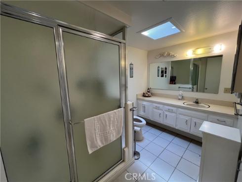 1571 Golden Rain Rd., M5-118i , Seal Beach, CA