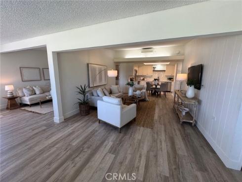 13671 Annandale Dr., M1-10f , Seal Beach, CA