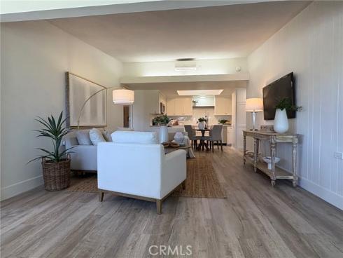 13671 Annandale Dr., M1-10f , Seal Beach, CA