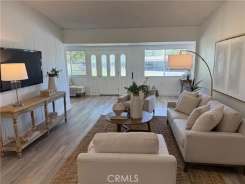 13671 Annandale Dr., M1-10f , Seal Beach, CA