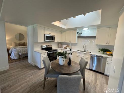 13671 Annandale Dr., M1-10f , Seal Beach, CA