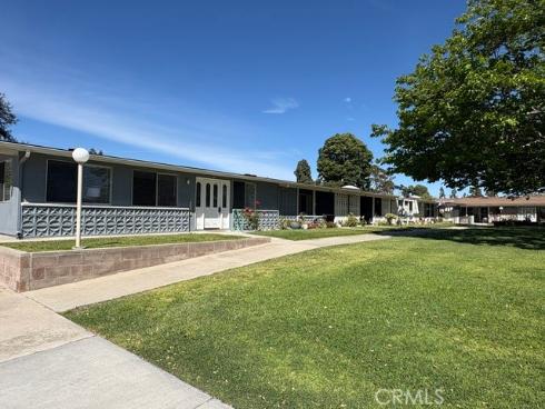 13671 Annandale Dr., M1-10f , Seal Beach, CA