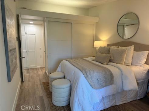 13671 Annandale Dr., M1-10f , Seal Beach, CA