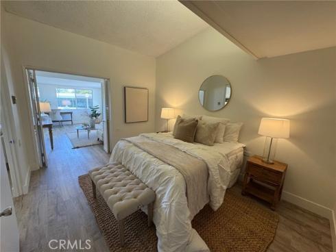 13671 Annandale Dr., M1-10f , Seal Beach, CA