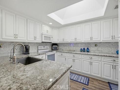 1290 Northwood Road , Seal Beach, CA