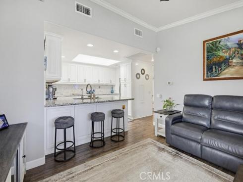 1290 Northwood Road , Seal Beach, CA